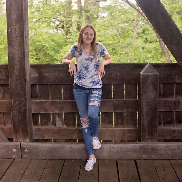 Meet your Posher, Rylee - Picture 1 of 1